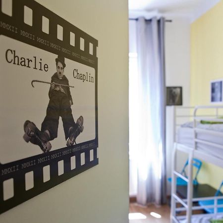 Pepe Hostel Warschau Buitenkant foto