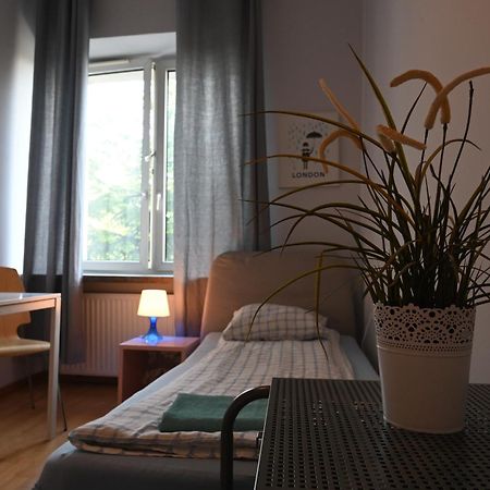 Pepe Hostel Warschau Buitenkant foto